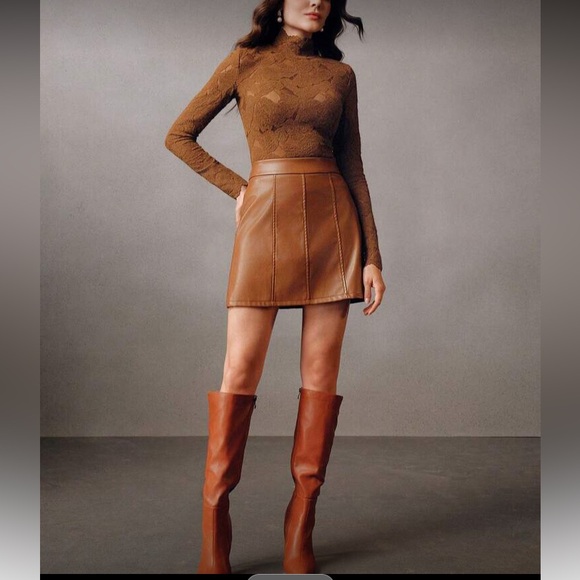 Elegant Brown Lace Women Top - Picture 4 of 8